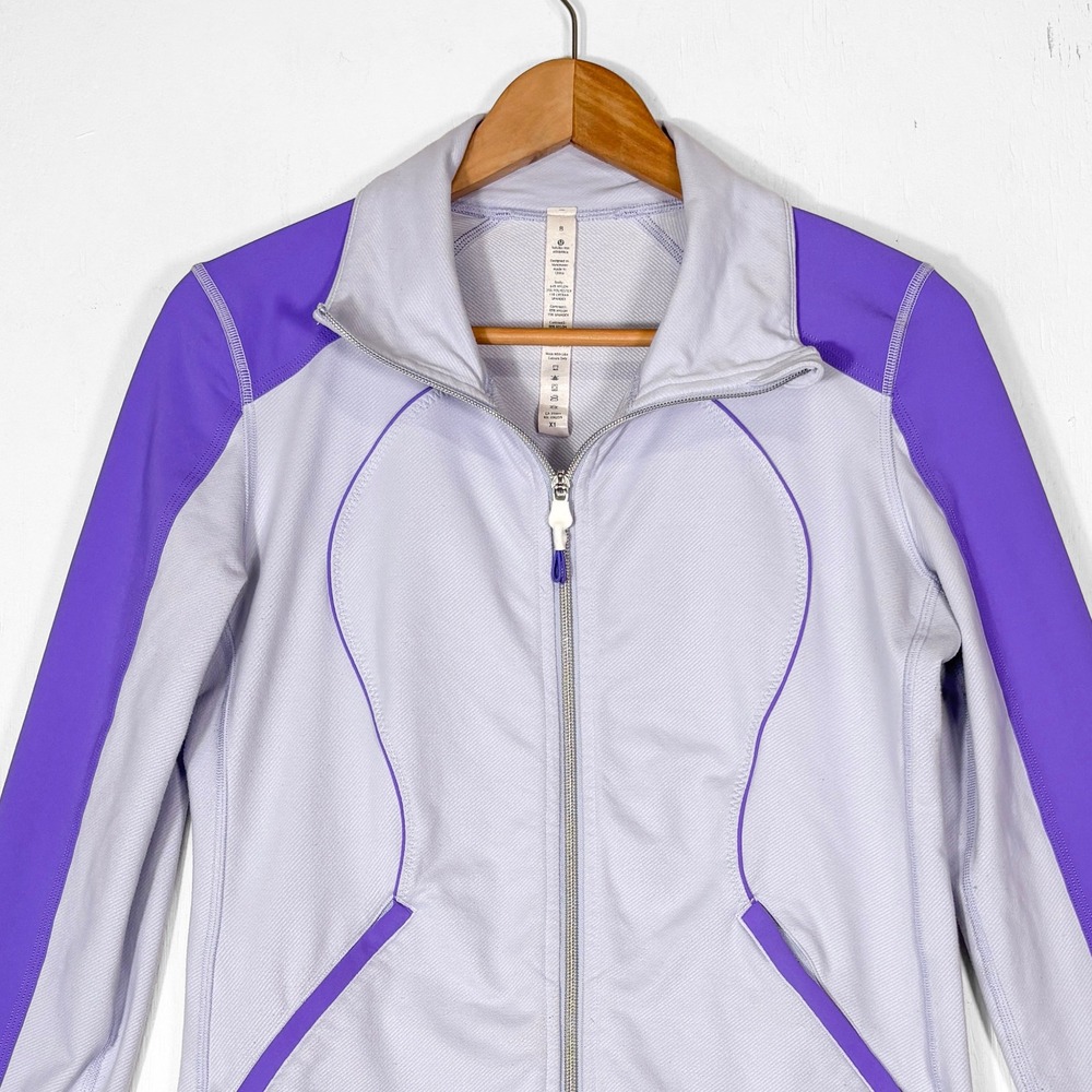 Lululemon Contempo Jacket Cool Breeze Purple Womens 8 Full Zip